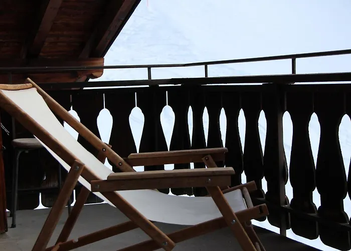 Schifer Berghaus Otel *